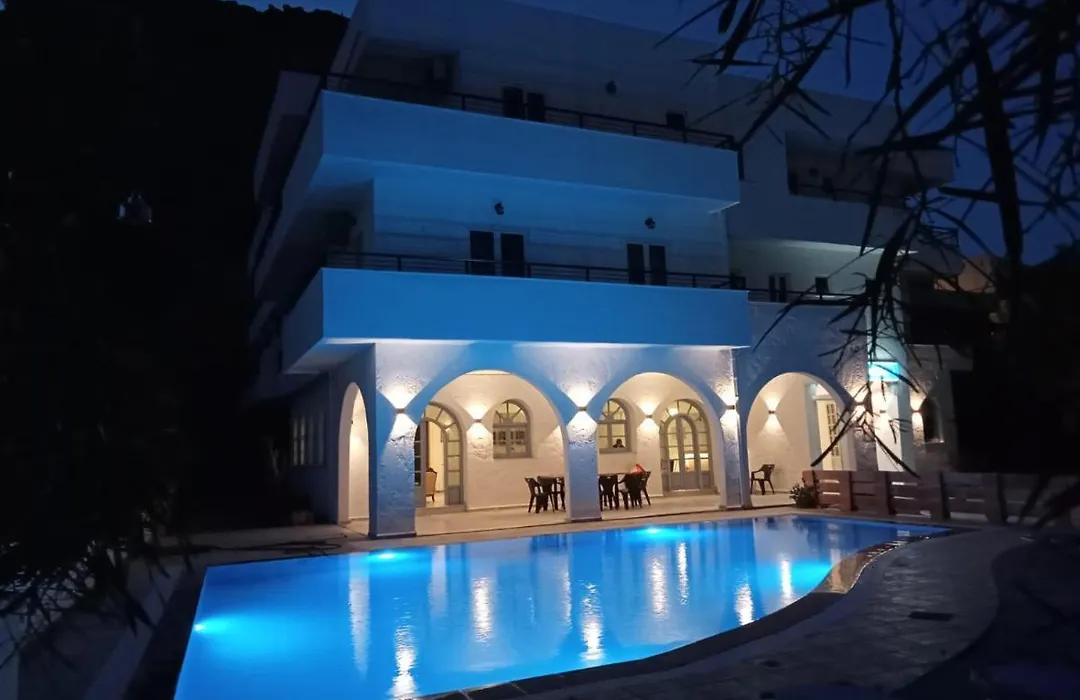 Matala Hostel-1